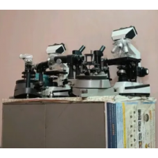 Microscope